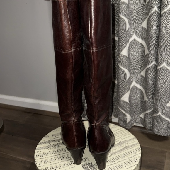 Eddie Bauer Made in Italy Heeled Leather Boots SZ7 Wide Calf - Picture 4 of 7